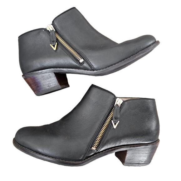 VIONIC Joy Jolene Bootie Size 7 in Black Leather - Picture 1 of 9